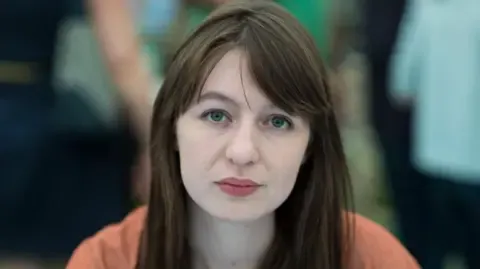 Irish author Sally Rooney declares she will not enter the UK due to arrest fears